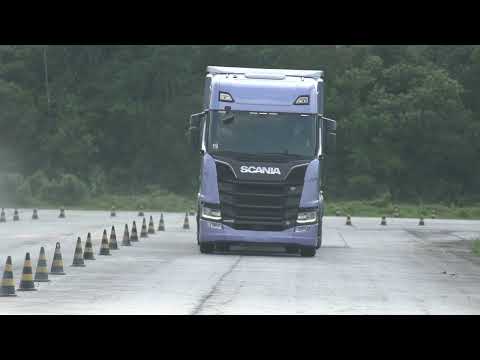Scania retoma 100% da produção em setembro