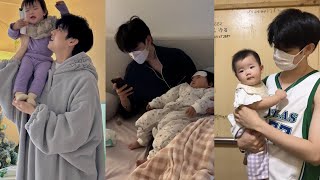 Happy Familycute Young Parentcaring Daddy