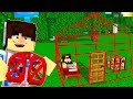 ENGANADO COM UMA CASA INVISÍVEL ENQUANTO MEU AMIGO DORMIA NO MINECRAFT!