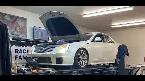 Dylan’s HEAVILY modified CTS-V spinning on the rollers…