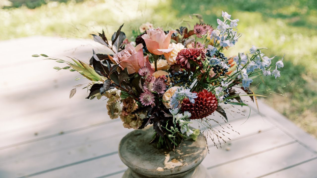 How to Arrange Flowers: 6 DIY Floral Arrangements