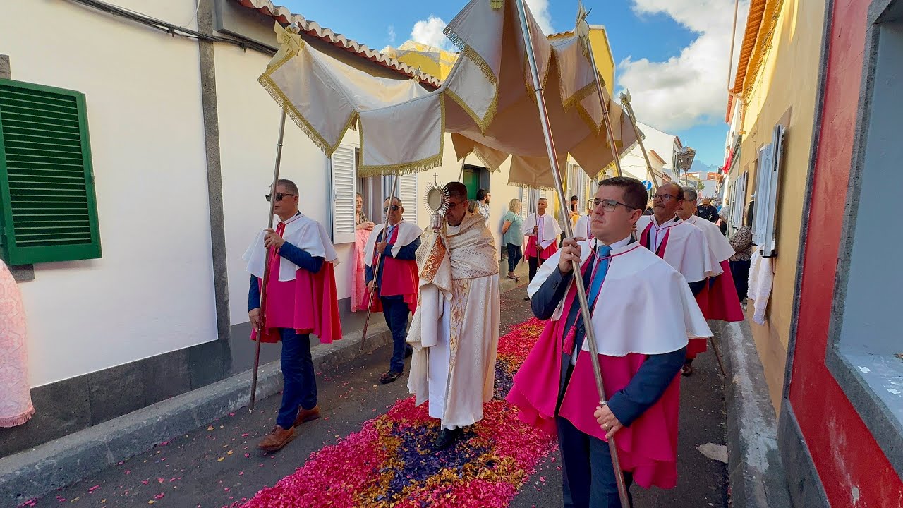 Procession 🙏 of the Blessed Sacrament Rosário / Lagoa 4K, São Miguel Azores Portugal 🇵🇹 - 12.10.2025
