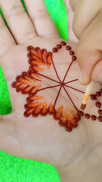 Latest & Most Stylish Dotted Mandala Mehndi Design with the Help of Earbuds