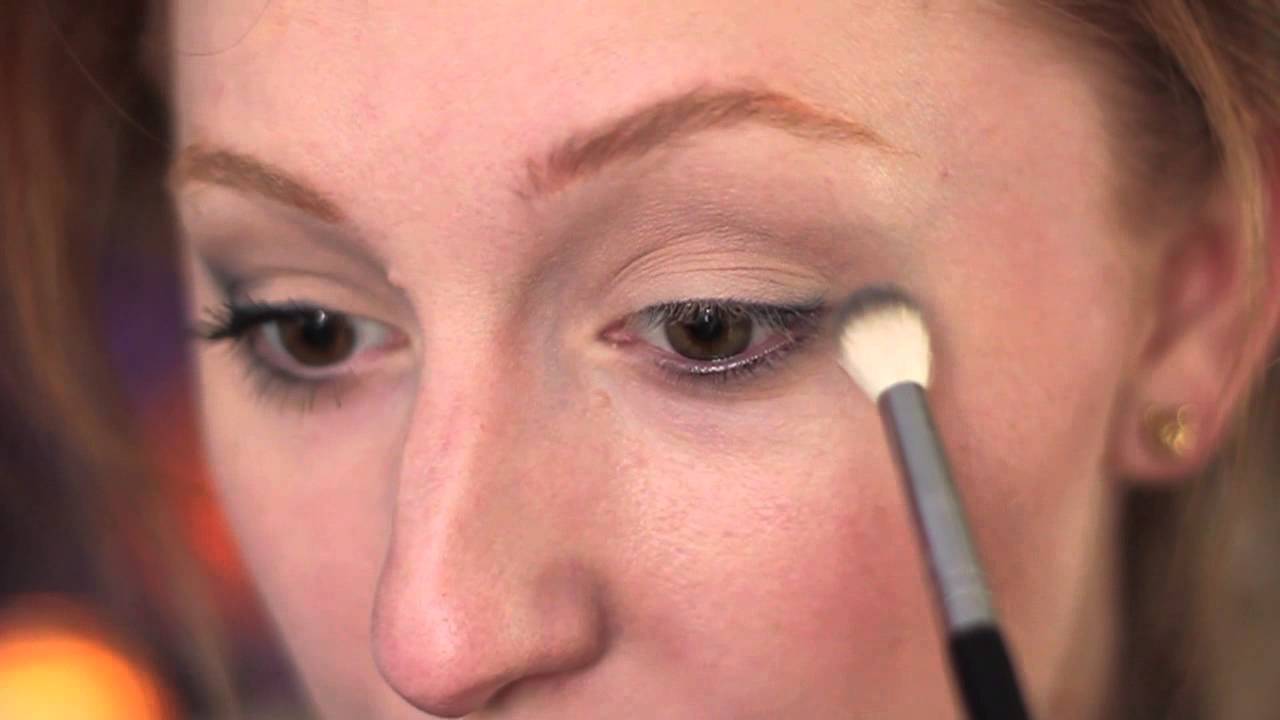 Tutorial: Wearable Look Using Urban Decay Smoked Palette