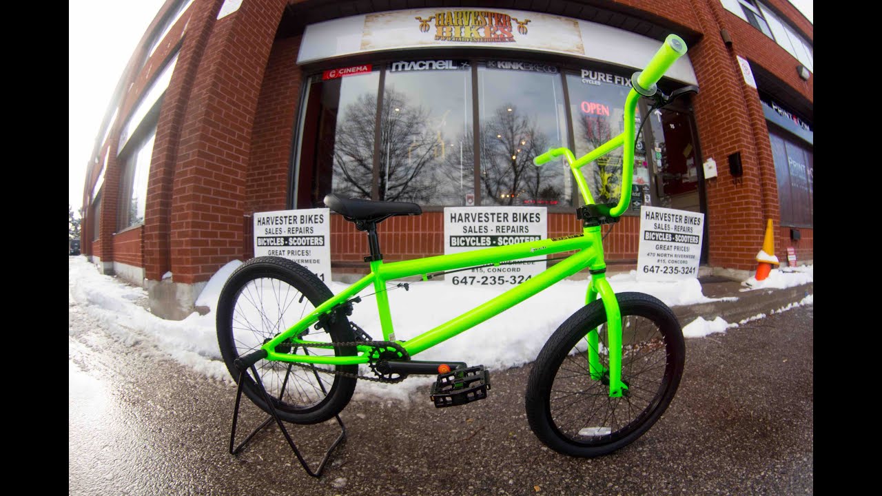 Hutch Web Green Unboxing @ Harvester 