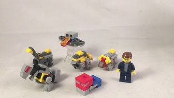Brick it up with tiny Dino Bots