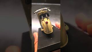 Altaya 1/18 Vespa Mp5 Paperino 1945 Diecast Model Motorbike #altaya #vespa #mp5 #diecast #paperino