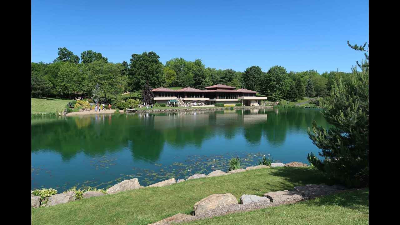 2017 Schnormeier Gardens, Gambier, Ohio