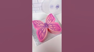 Butterfly Cake made with Flexi Frost Plates from frostform.com 🦋 #cake