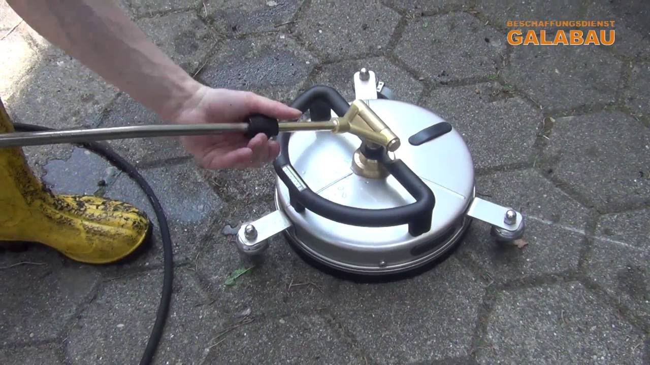 Grünbeläge entfernen: Profi-Tipps für Pflaster, Fassaden & Naturstein