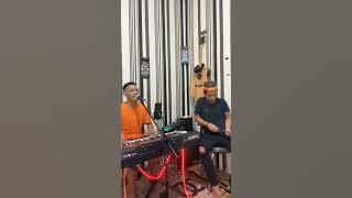 DENDANG MAPPIADA CIPT. RIDWAN SAU COVER BY ASHARI DENGAN DAENG LIWANG SELAMAT MENDENGAR SAUDARAKU