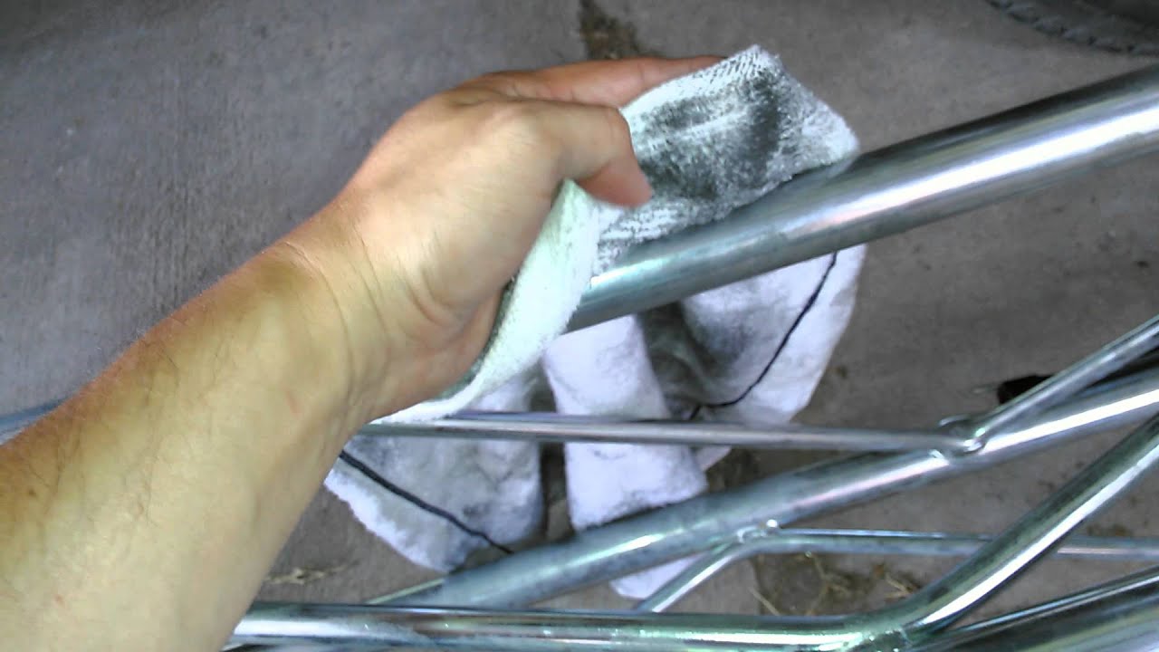Cómo limpiar y mantener tus puertas de aluminio