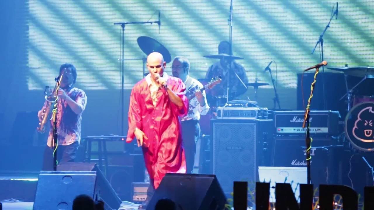 Basket Case (The Fuxedos Live at Oakland's Fox Theater)