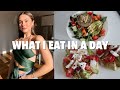 WHAT I EAT IN A SUMMER DAY: Easy & Healthy Meals | Maggie MacDonald