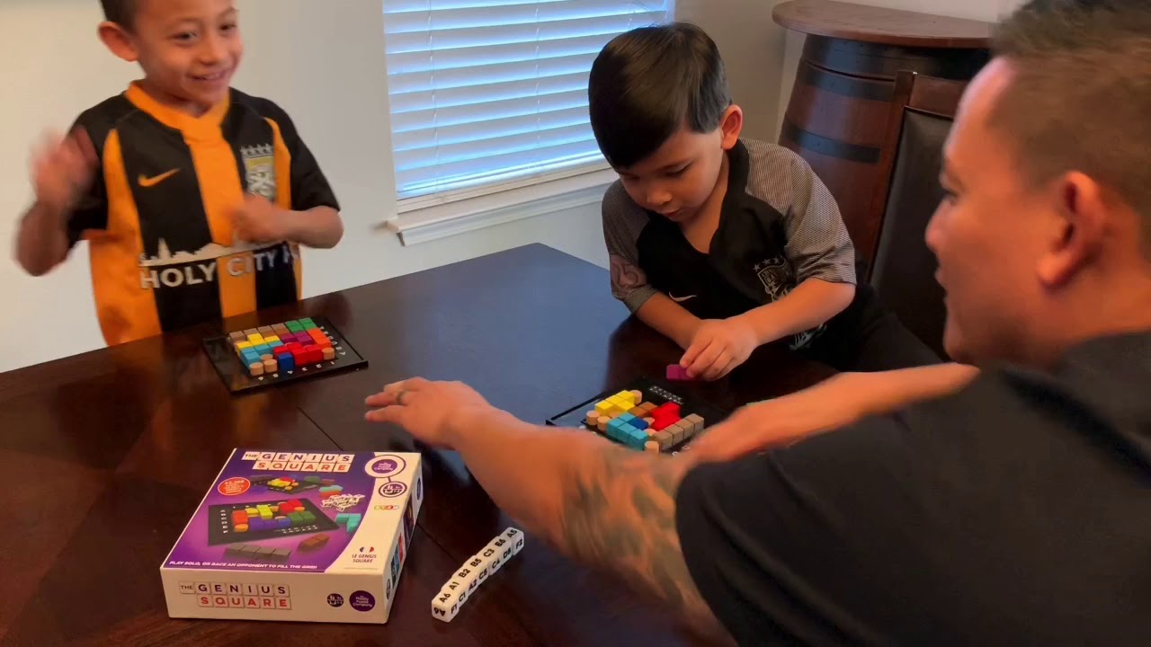 Play Adventures of A&G - play Genius Square