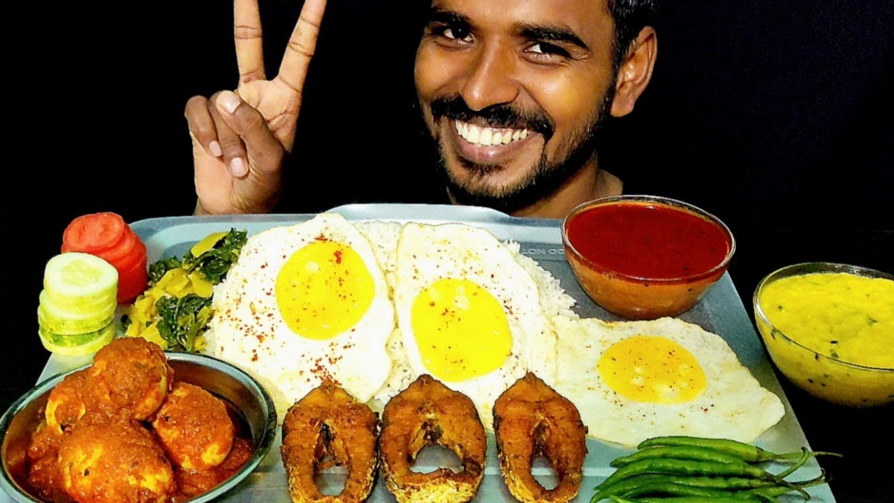 SPICY🔥EGG CURRY, SUNNY SIDEUP, FISH FRY DAL, MULA BHAJA EATING SHOW ...