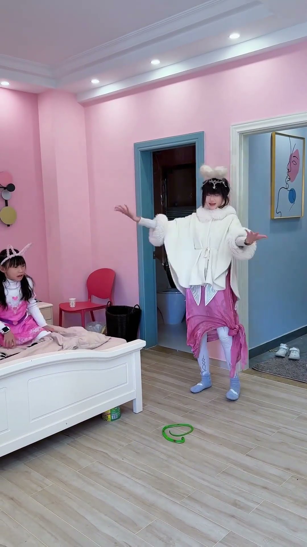 【斗罗大陆】怎么有条蛇？吓死大家了！#斗罗大陆 #唐三#小舞 #唐舞桐