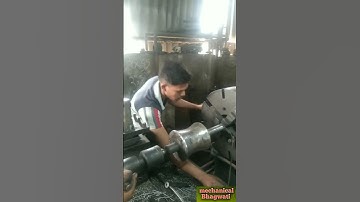 lathe machine operating#howto #open #mechanical #short #shorts #viral #lathe #channel #tricks #water