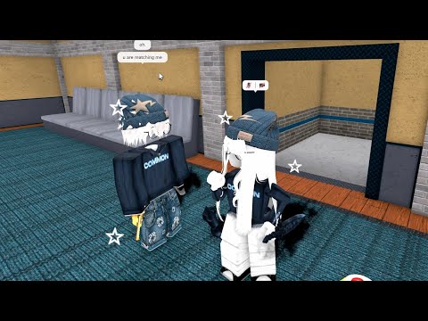 COMBINANDO AVATAR COM PESSOAS ALEATÓRIAS 😳 (Murder Mystery 2)