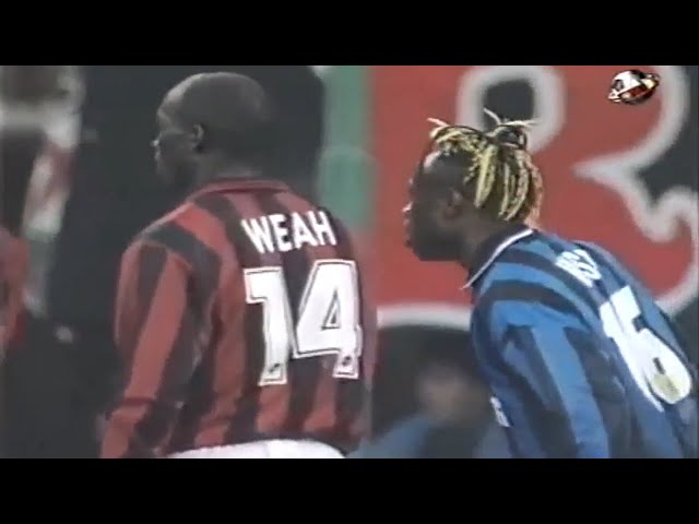Taribo West (23) vs George Weah (31) - Derby della Madonnina - 22/03/1998 class=