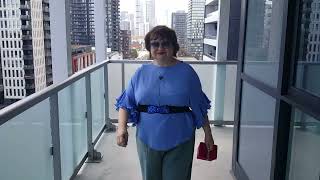 Я иду своей походкой по балкону.Цените каждое мгновение.silverbutterfly1000 notorious  balcony walk.