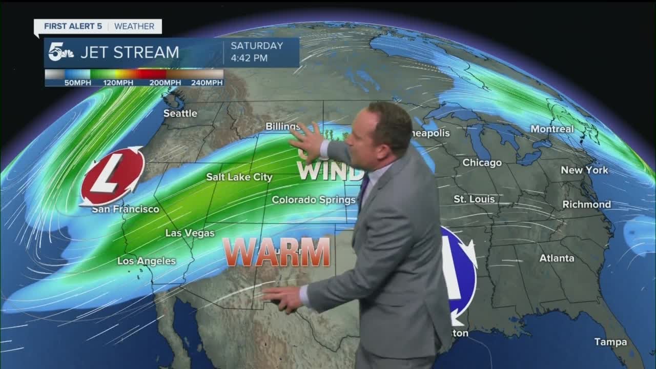 Breezy & warm, with above average highs on Sunday - YouTube