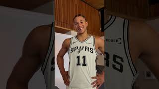 caught 'em off guard 🤣 #spurs #nba #sanantonio