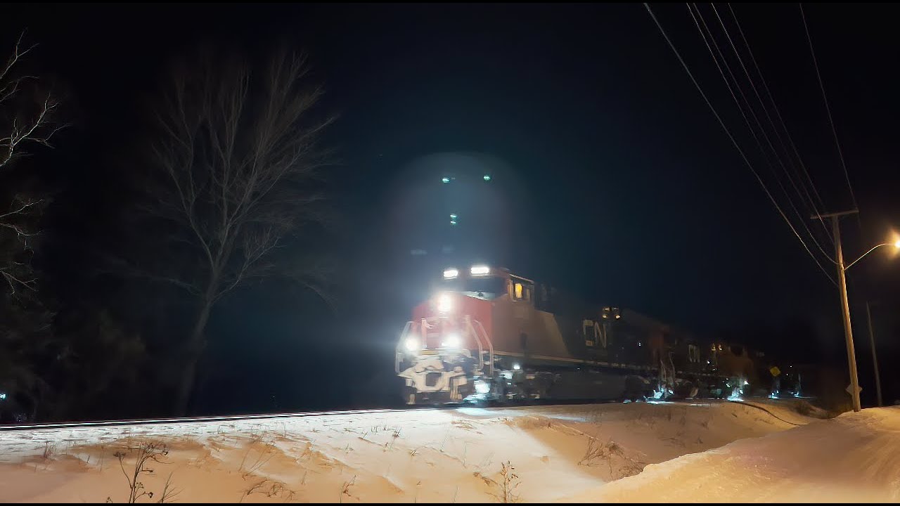 CN 588:SB avec CN 3279 a Desbiens/Qc 25 janvier 2026