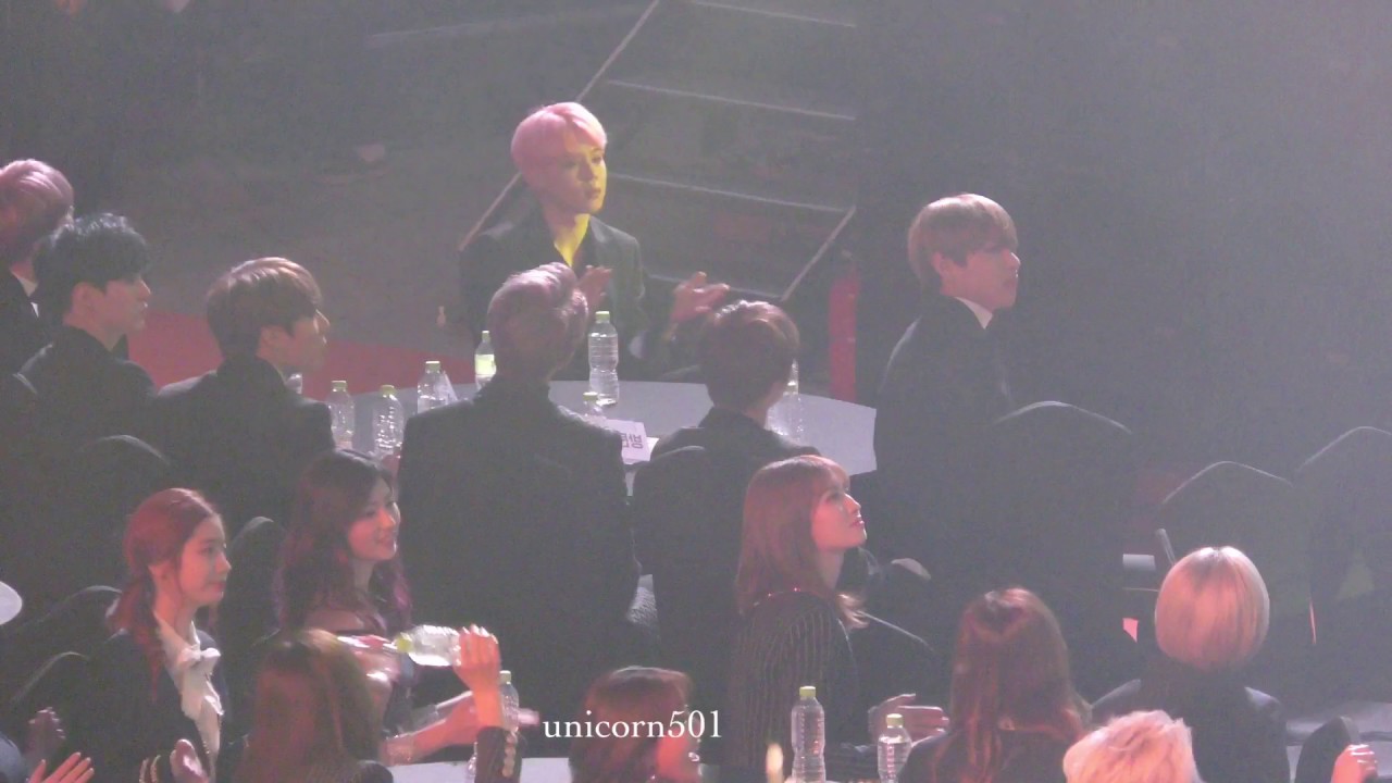 170222 GAON BTS reaction to mamamoo