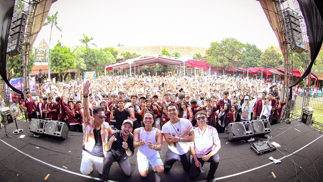 ADABAND - LIVE AT REUNI AKBAR IKASMANIK KENDAL FULL CONCERT (PRO SHOOT)