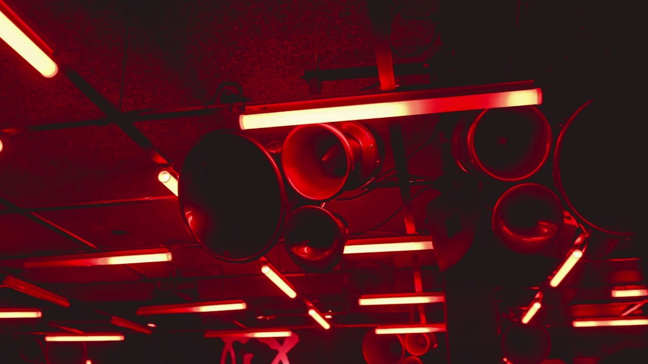 Teeth - ENHYPEN but it is playing in an empty room