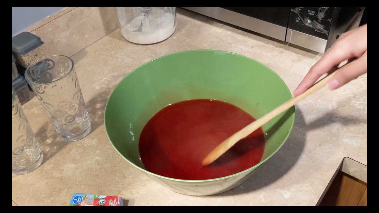 COMO HACER UNA GELATINA!!! FACIL Y RAPIDO EN MENOS DE 4 MINUTOS