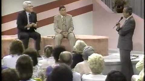 DEBATE: Phil Donahue, Duane Gish, Evolution vs. Creation, Part 1