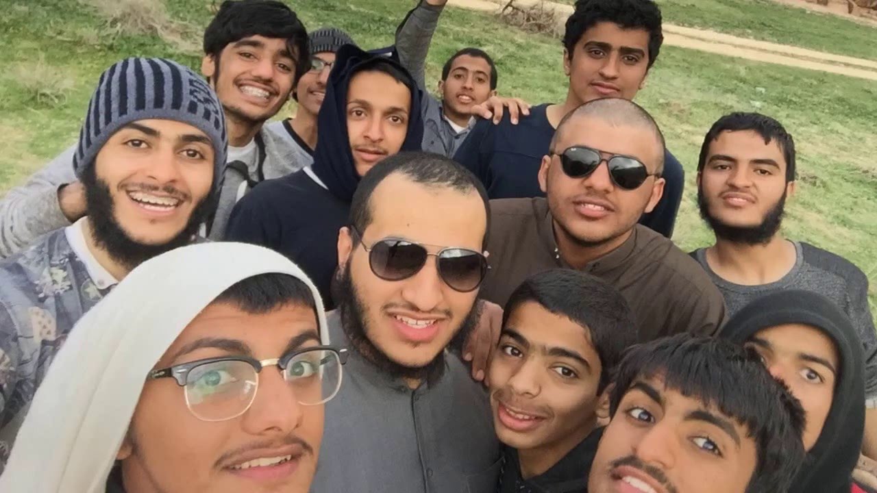 توعية ثانوية رياض الخبراء | رحلة المتميزين للفصل الأول