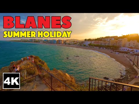 🇪🇸 Blanes Costa Brava Spain Holiday Summer 2023 🌞 4K Walk