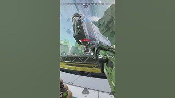 Hitting a super glide that lagged an enemy out #apexlegends #apex