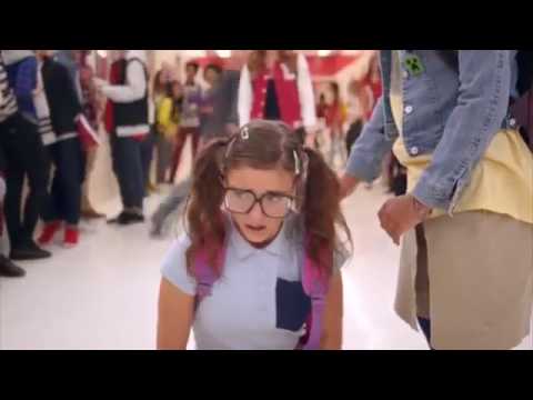  رائع على اغنية ديسباسيتو 