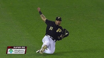 STL@PIT: Tabata makes a great sliding catch for out