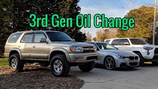 In this video i show you how to change the oil and filter a 1997-2002
toyota 4runner. these models are known as 3rd gen 4runners. here parts
a...