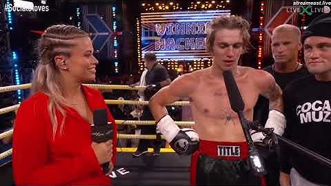 Vinnie Hacker gay exposed :OO