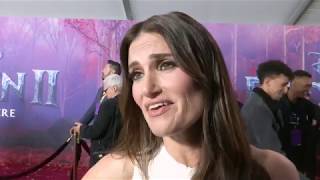 'Sisters' Menzel and Bell celebrate Walk of Fame news