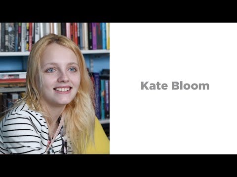 legetøj fænomen tvilling Kate Bloom Wiki, Biography, Age, Height, Family, Career, and Net Worth