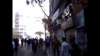 الشاهد| إعتدائات قوات الداخلية على مسيرة عين شمس السلمية ميدان الألف مسكن