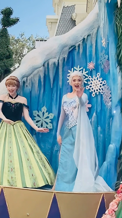 ✨🩵👑🩵✨ #frozen #elsa #queenelsa #princesselsa #princessanna #olaf #frozen2 #letitgo