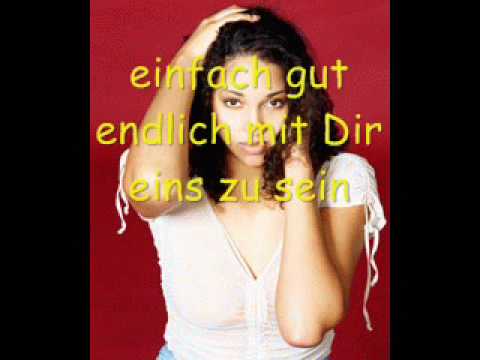 Cassandra Steen - Wie du Lachst (mit Text )