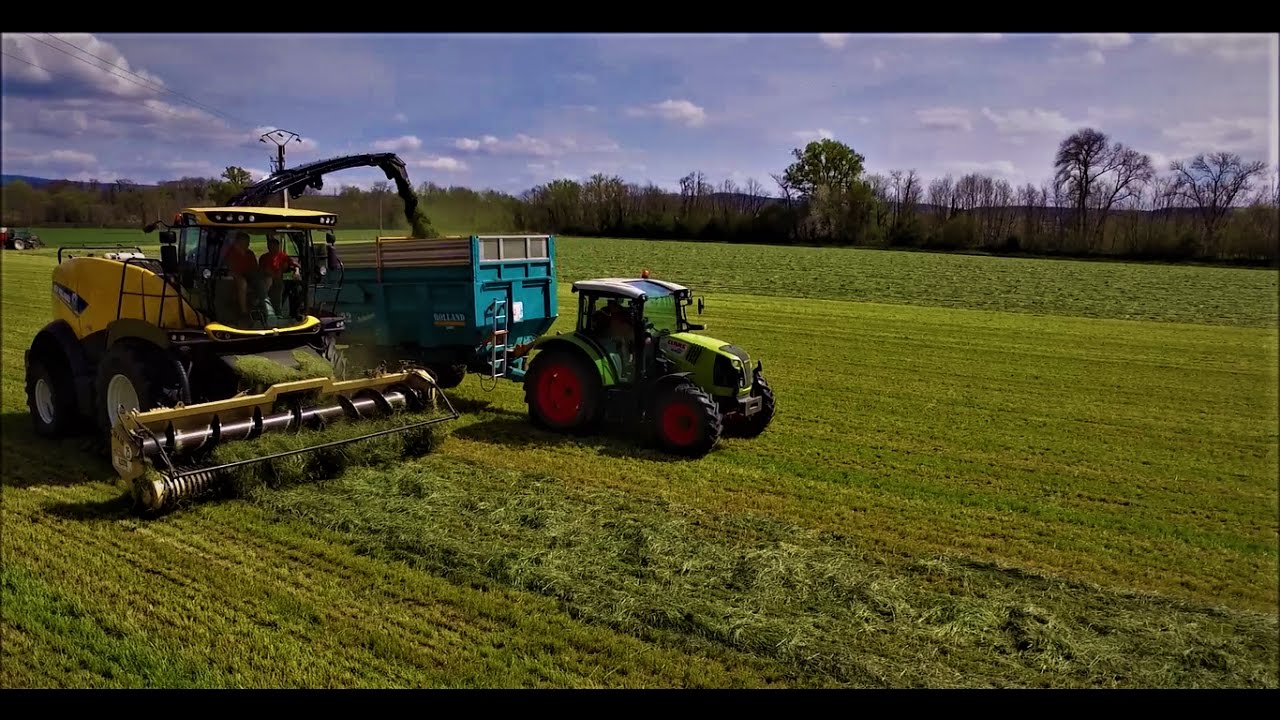 1ère ensilage d'herbe 2017 à Bonnefont en Haut-Loire [DJI]