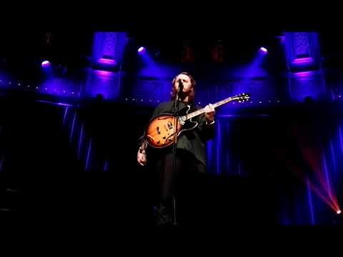 Dean Lewis - How Do I Say Goodbye (Official Video)