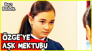 Emre, Özge'ye Aşk Mektubu Verdi - Bez Bebek