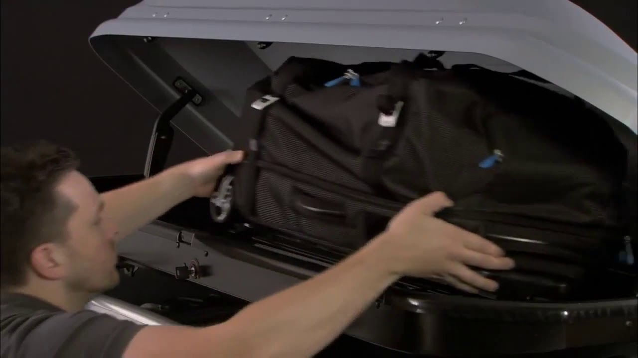 Thule Pacific 200 - YouTube