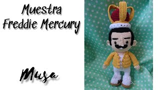 Muestra amigurumi Freddie Mercury de Queen, tejido a crochet